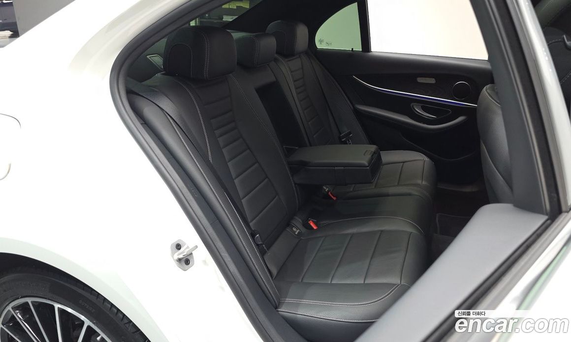 Mercedes Benz E-Class E250 Avantgarde