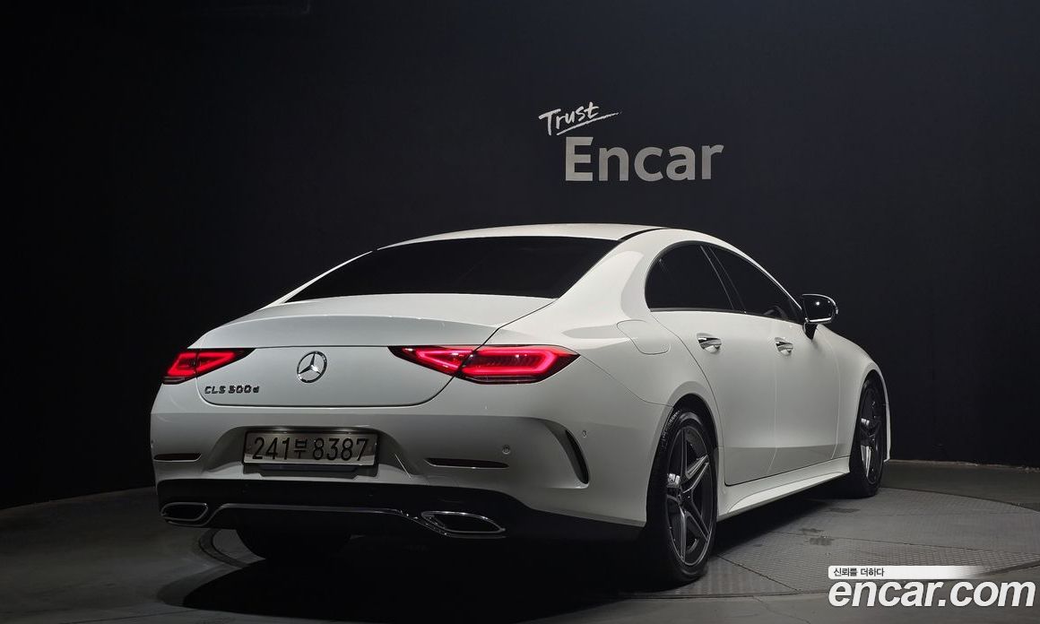 Mercedes Benz CLS-Class CLS300d AMG Line