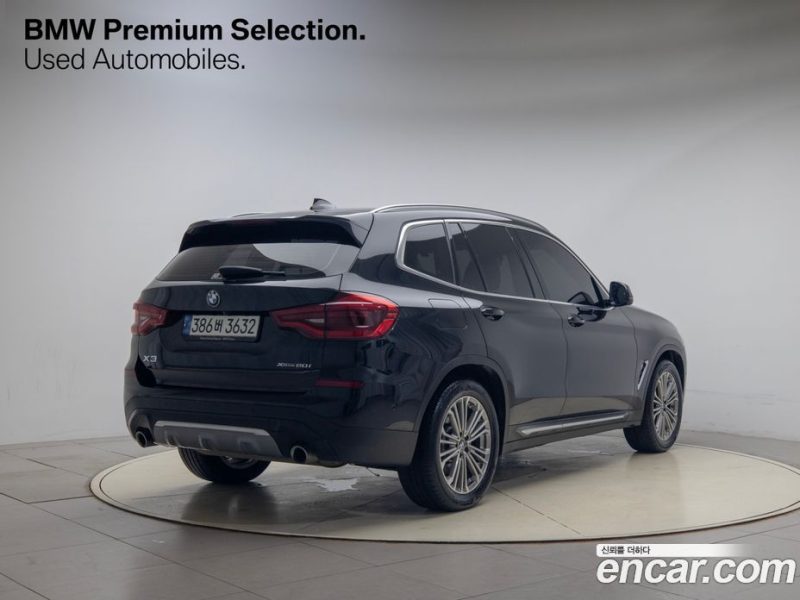 BMW X3 xDrive i20 Luxury