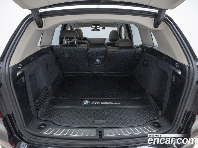 BMW X3 xDrive i20 Luxury