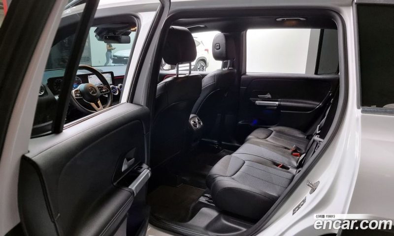 Mercedes Benz GLB-Class GLB200 D
