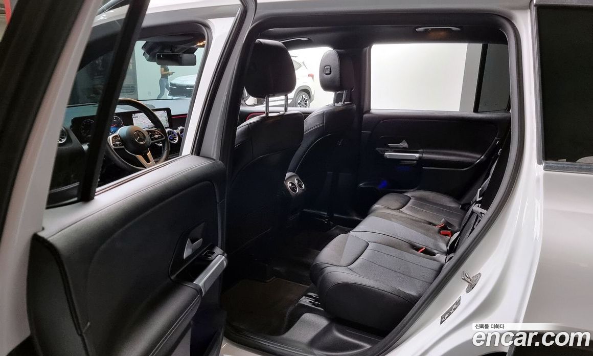 Mercedes Benz GLB-Class GLB200 D