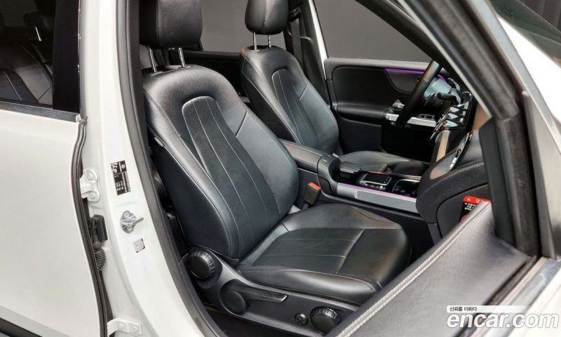 Mercedes Benz GLB-Class GLB200 D
