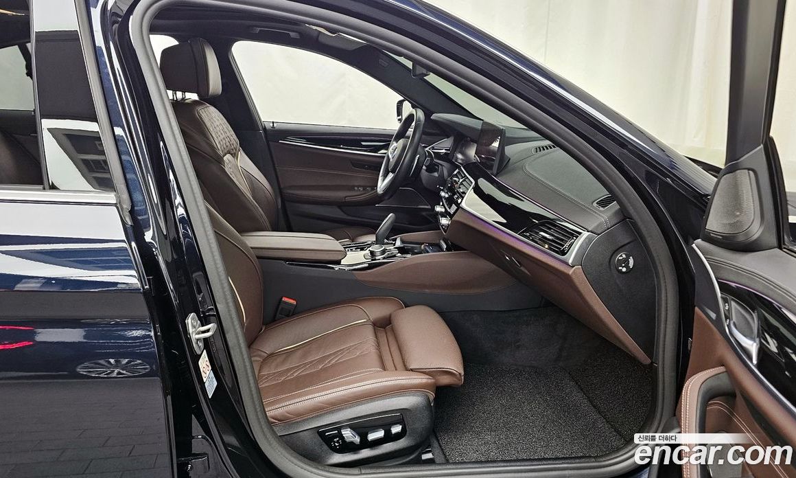 BMW 5-Series i530 M Sport Package