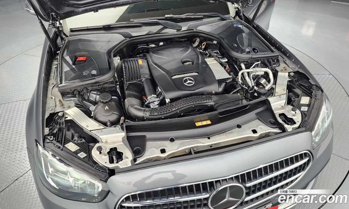 Mercedes Benz E-Class E250 Avantgarde