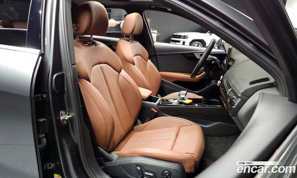 Audi A4 40 TFSI Premium
