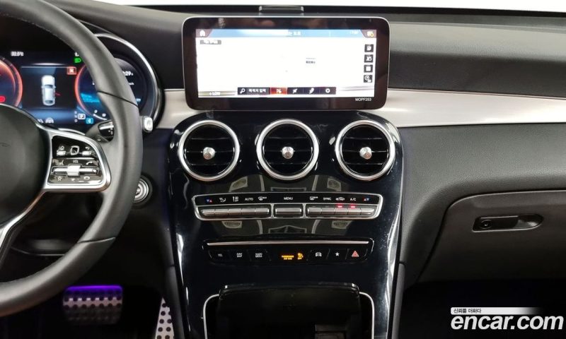 Mercedes Benz GLC-Class GLC220 D 4MATIC Coupe