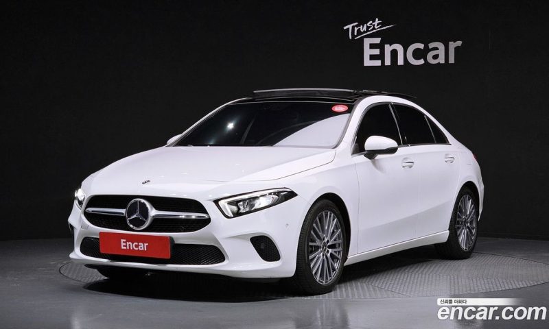 Mercedes Benz A-Class A250 4MATIC Sedan