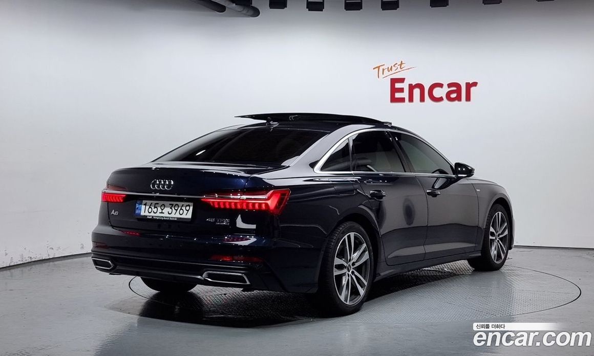 Audi A6 45 TFSI Quattro Premium