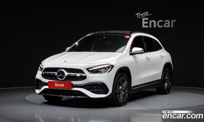 Mercedes Benz GLA-Class GLA250 4MATIC