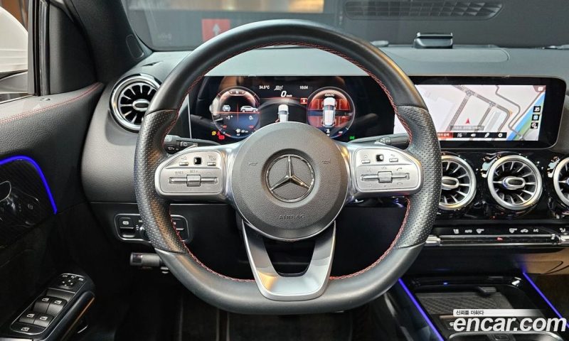 Mercedes Benz GLA-Class GLA250 4MATIC