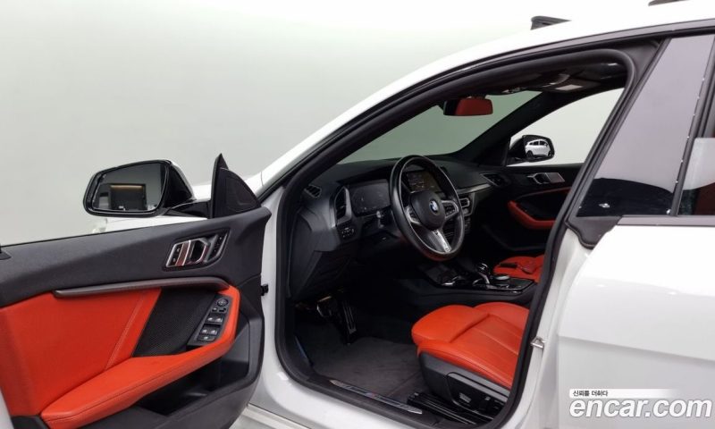 BMW 2-Series i220 M Sports