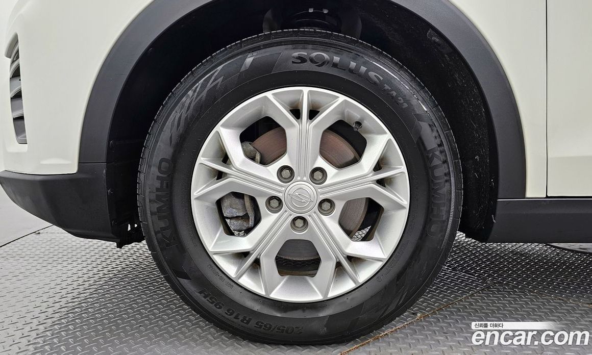 SsangYong Tivoli Gasoline 1.5 2WD