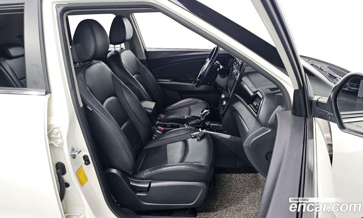 SsangYong Tivoli Gasoline 1.5 2WD