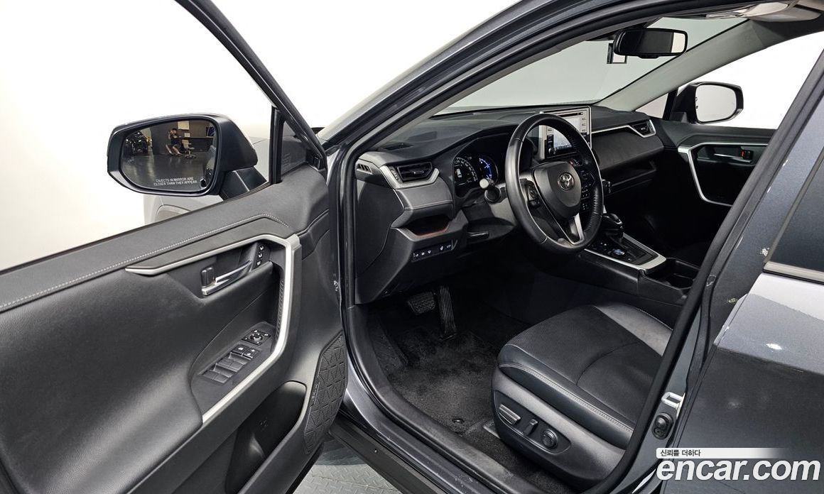 Toyota RAV4 2.5 4WD Hybrid