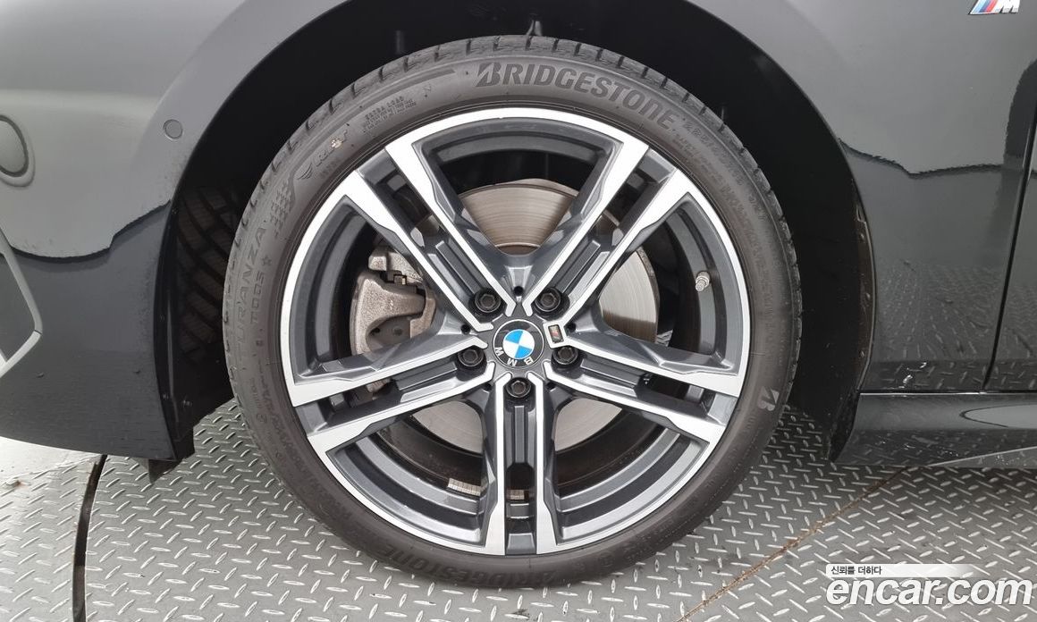 BMW 2-Series i220 M Sports