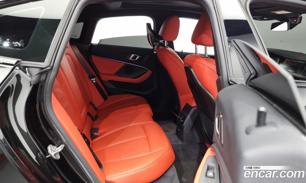 BMW 2-Series i220 M Sports