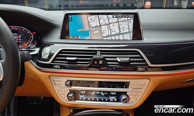 BMW 7-Series i740 M Sport