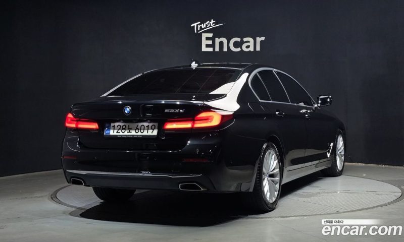 BMW 5-Series 523D Luxury
