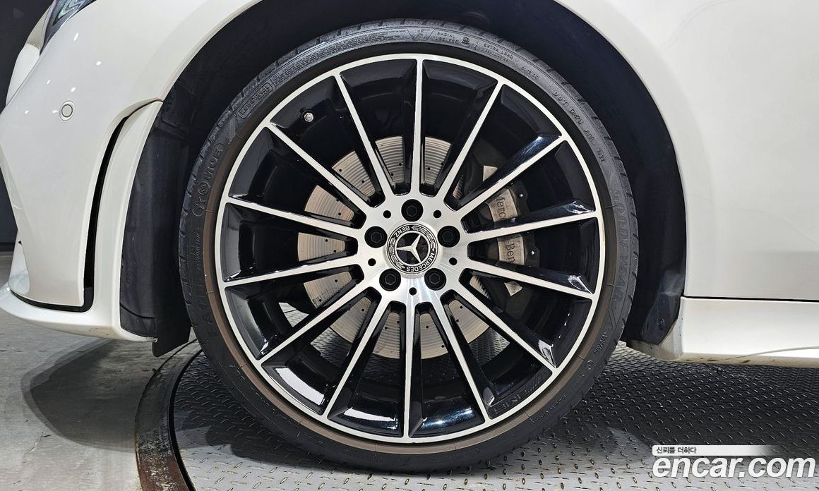 Mercedes Benz CLS-Class CLS450 4MATIC AMG Line