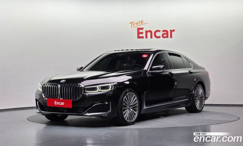 BMW 7-Series i740 Design Pure Excellence