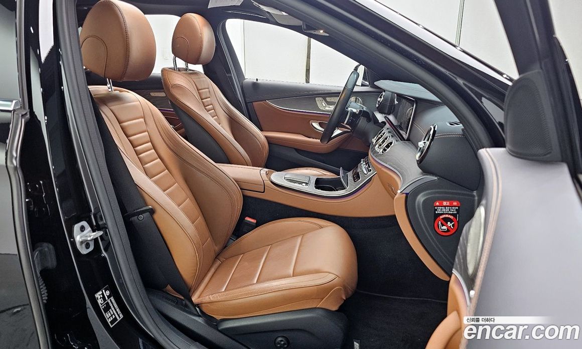 Mercedes Benz E-Class E350 4MATIC AMG Line