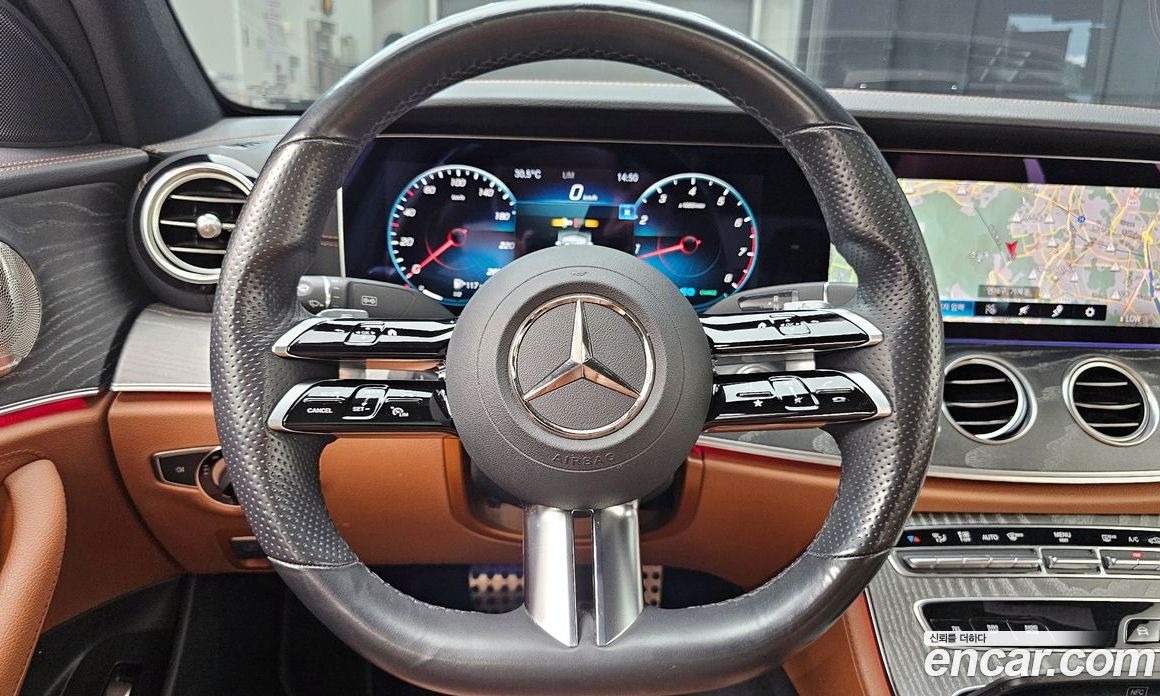 Mercedes Benz E-Class E350 4MATIC AMG Line