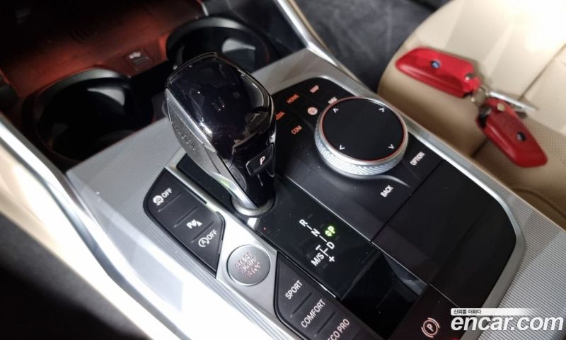 BMW 3-Series i320 M Sport