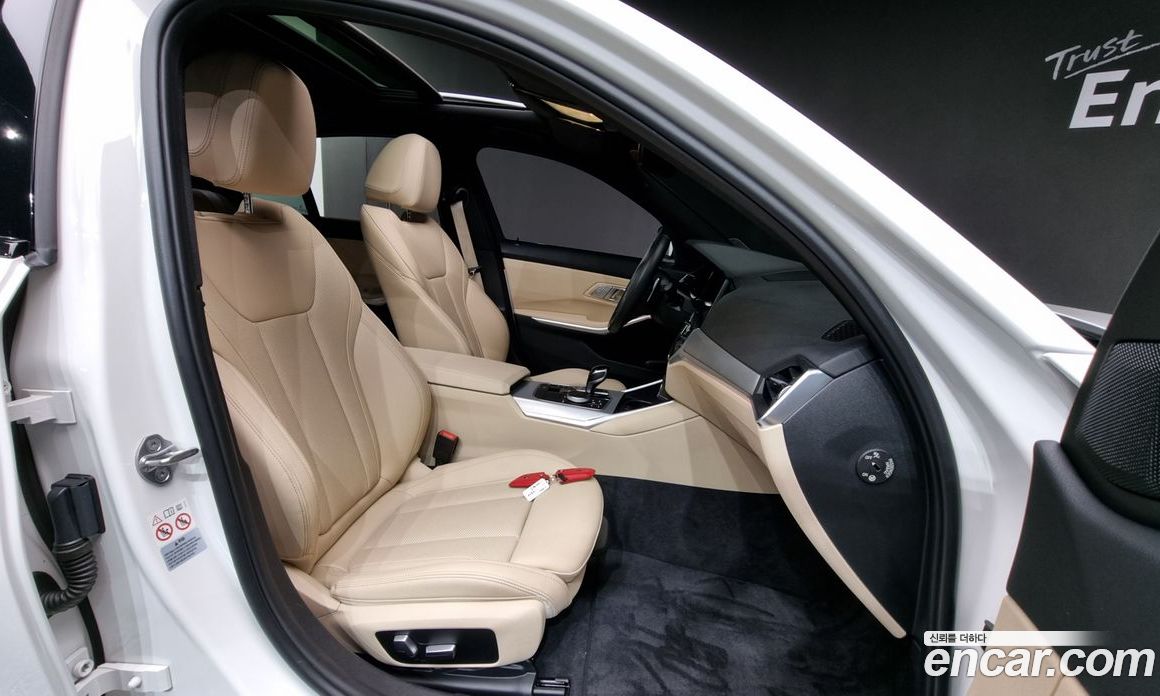 BMW 3-Series i320 M Sport