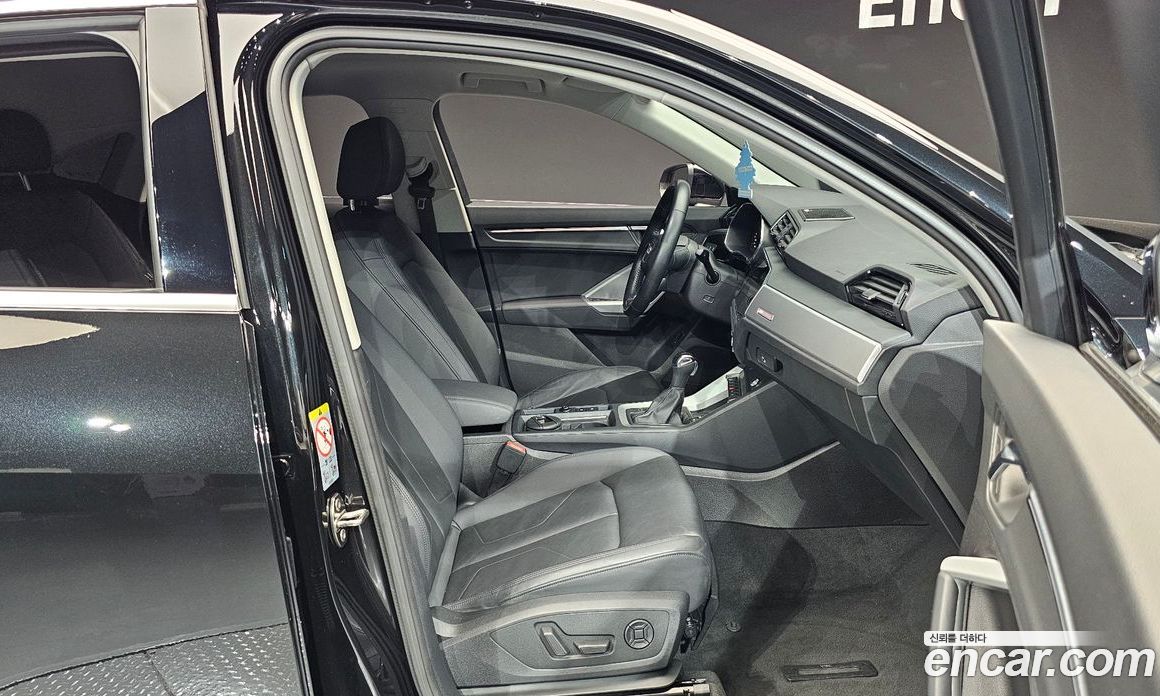 Audi Q3 35 TDI Premium Sportback