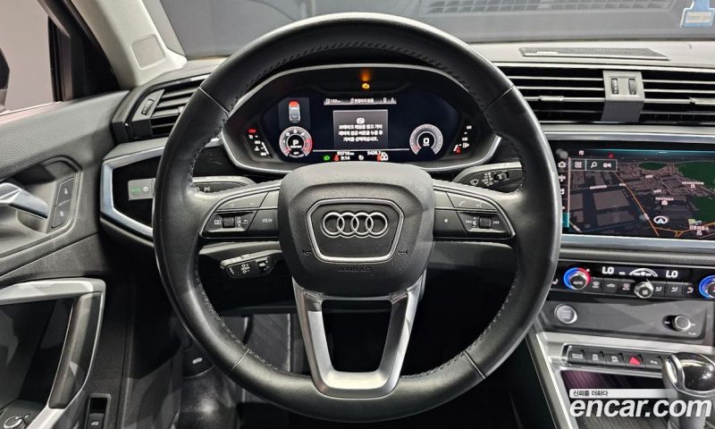 Audi Q3 35 TDI Premium Sportback