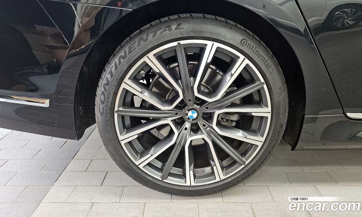 BMW 7-Series 730Ld xDrive M Sport