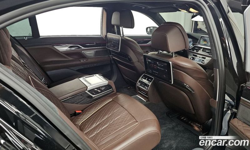 BMW 7-Series 730Ld xDrive M Sport