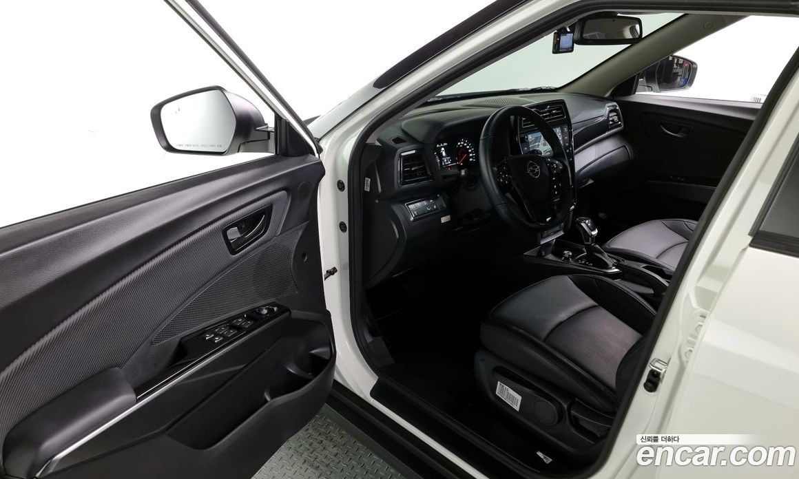 SsangYong Tivoli Gasoline 1.5 2WD