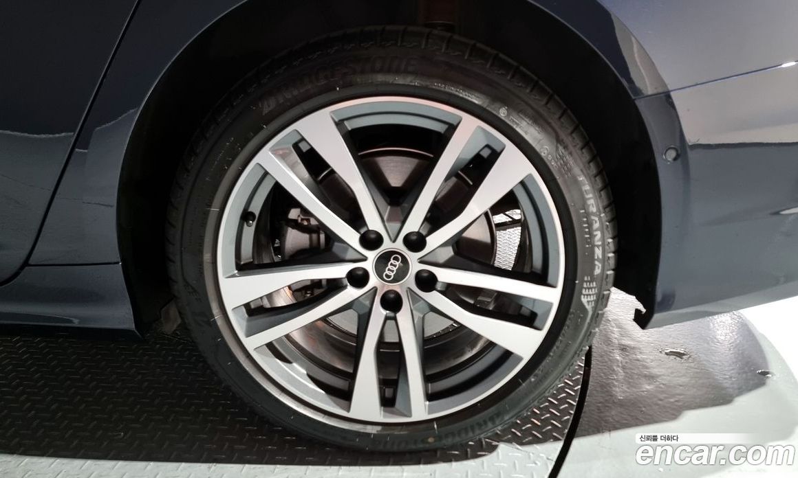 Audi A6 45 TFSI Premium