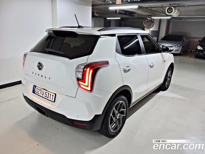 SsangYong Tivoli Gasoline 1.5 2WD