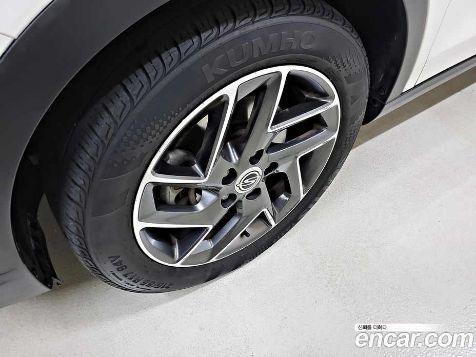 SsangYong Tivoli Gasoline 1.5 2WD