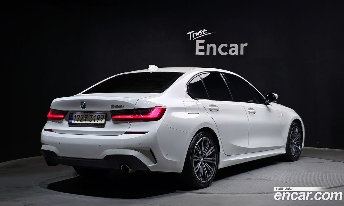 BMW 3-Series i320 M Sport