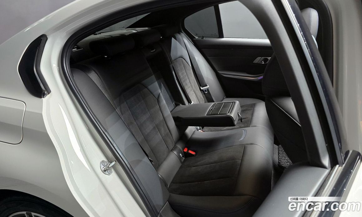 BMW 3-Series i320 M Sport
