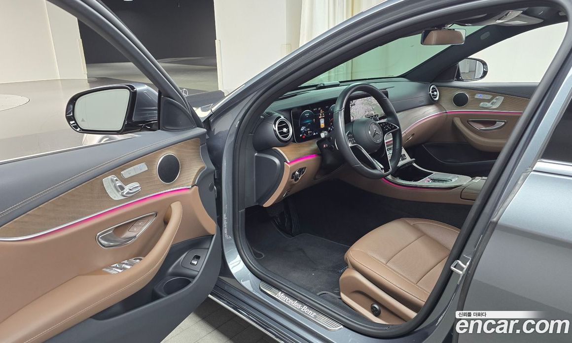 Mercedes Benz E-Class E250 Exclusive
