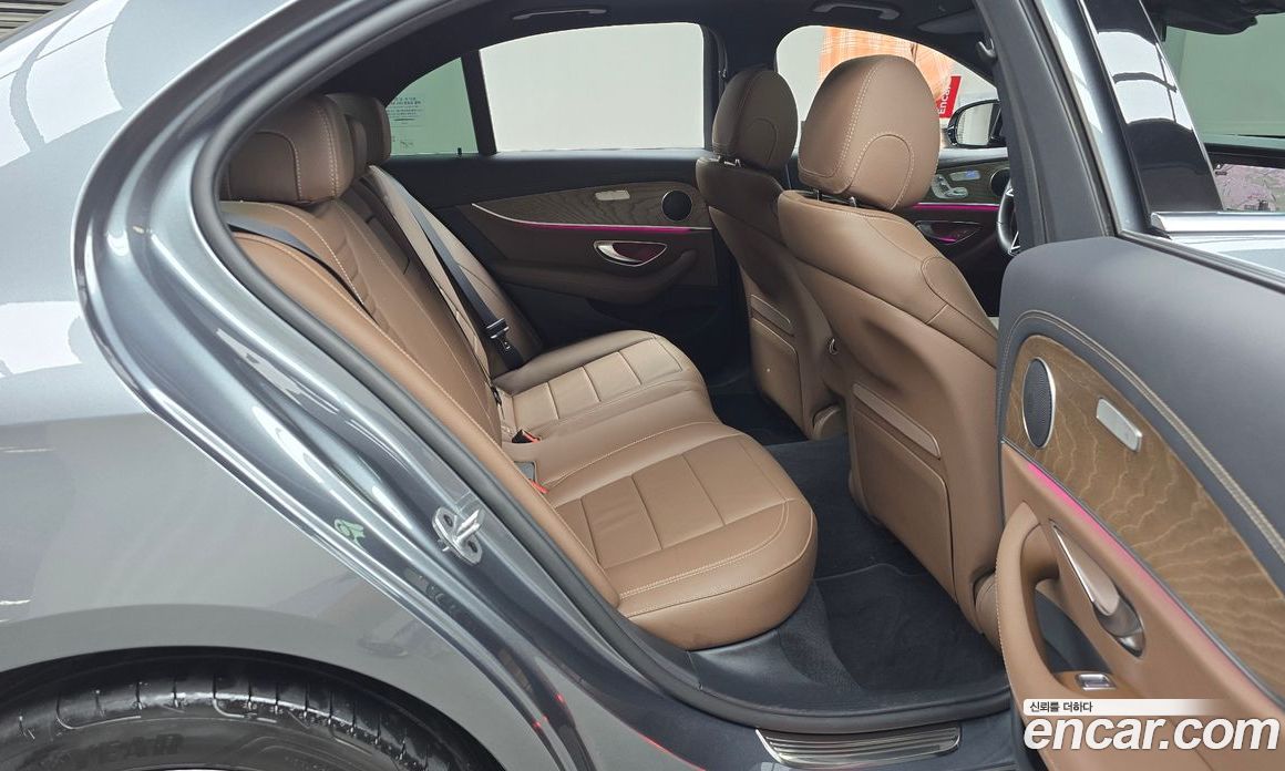 Mercedes Benz E-Class E250 Exclusive