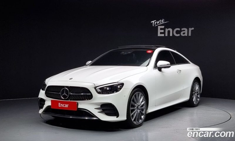 Mercedes Benz E-Class E450 4MATIC Coupe