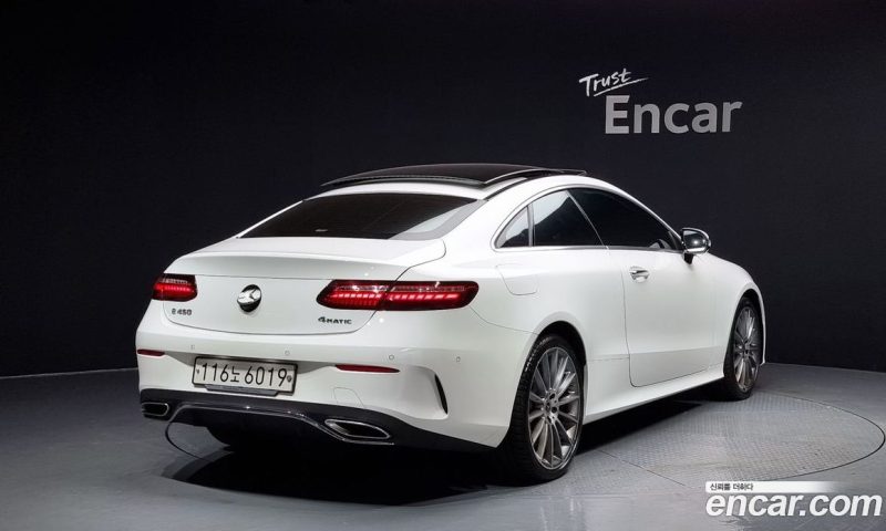 Mercedes Benz E-Class E450 4MATIC Coupe