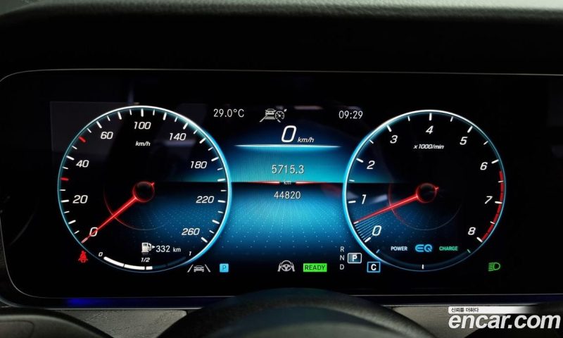 Mercedes Benz E-Class E450 4MATIC Coupe
