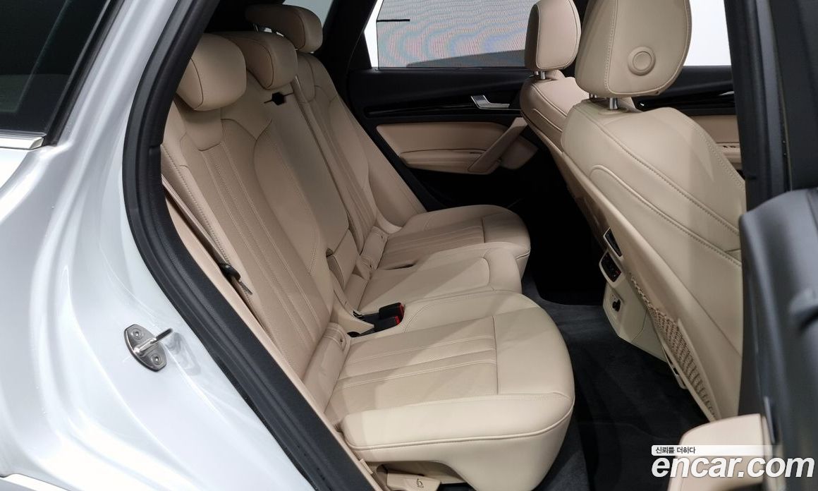 Audi Q5 45 TFSI Quattro Premium