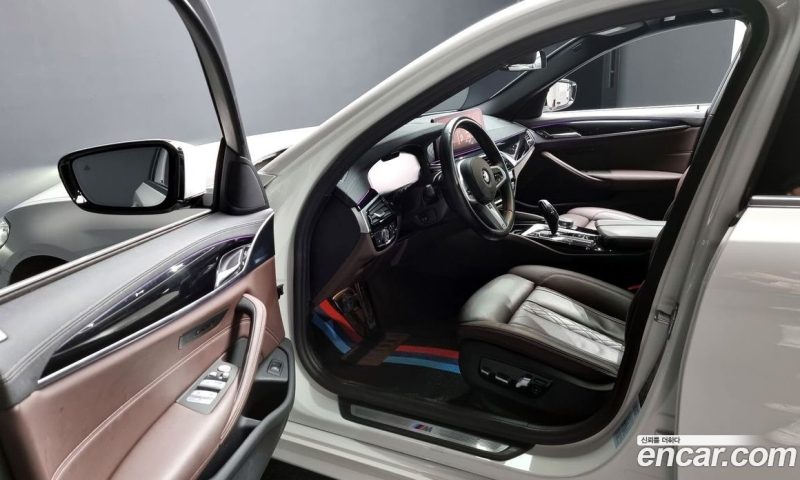 BMW 5-Series 523D xDrive M Sport