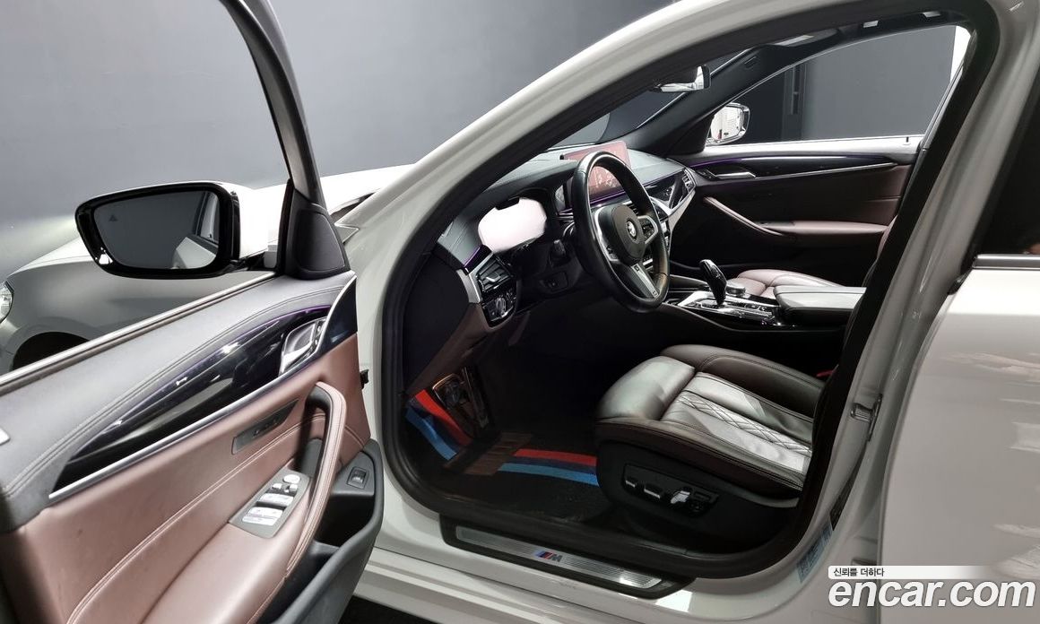 BMW 5-Series 523D xDrive M Sport