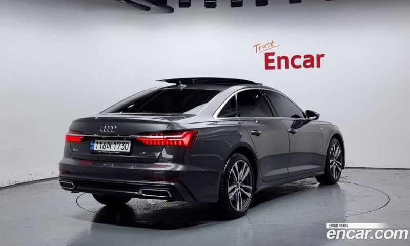 Audi A6 45 TFSI Quattro Premium