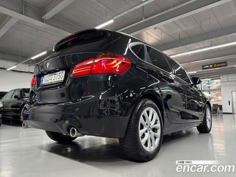 BMW 2-Series Advantage