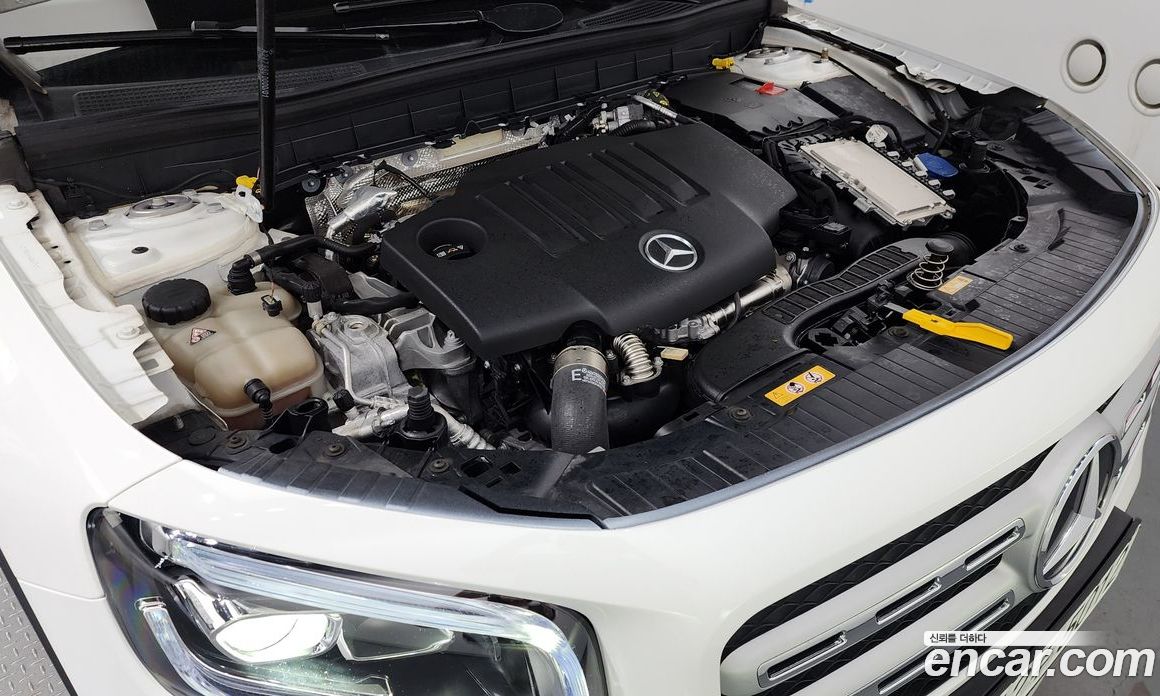 Mercedes Benz GLB-Class GLB200 D